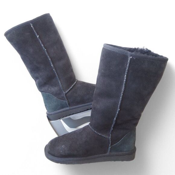 UGG Australia Classic Tall Sheepskin Wool Mid Calf Boots Black 5815 Women's 6 - Picture 1 of 10
